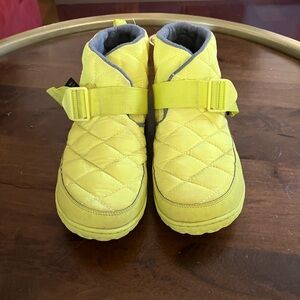 Chaco Men's Ramble Puff 3mm Lug Shoes Hi-Viz Green Sz 12